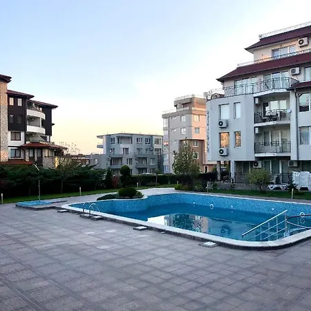 New! 2-Rooms Apartment In Sveti Vlas 100M From See Daire Sveti Vlas